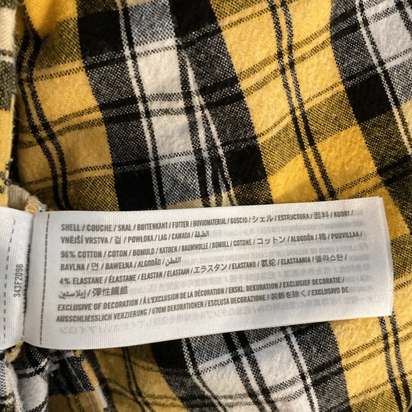 Hollister Ultra High-Rise Plaid Skirt (with pockets!) ~ Size Medium ~ Yellow - Picture 9 of 9